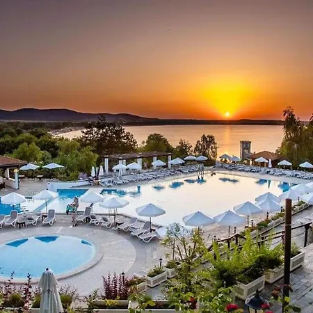 Eve Santa Marina Sea View - Sea, Pools, Relax 소조폴