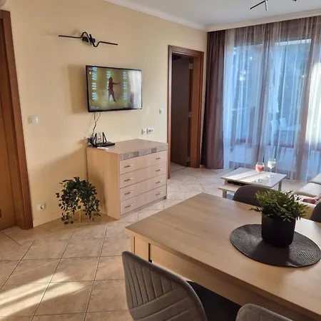 아파트 Eve Santa Marina Sea View - Sea, Pools, Relax *